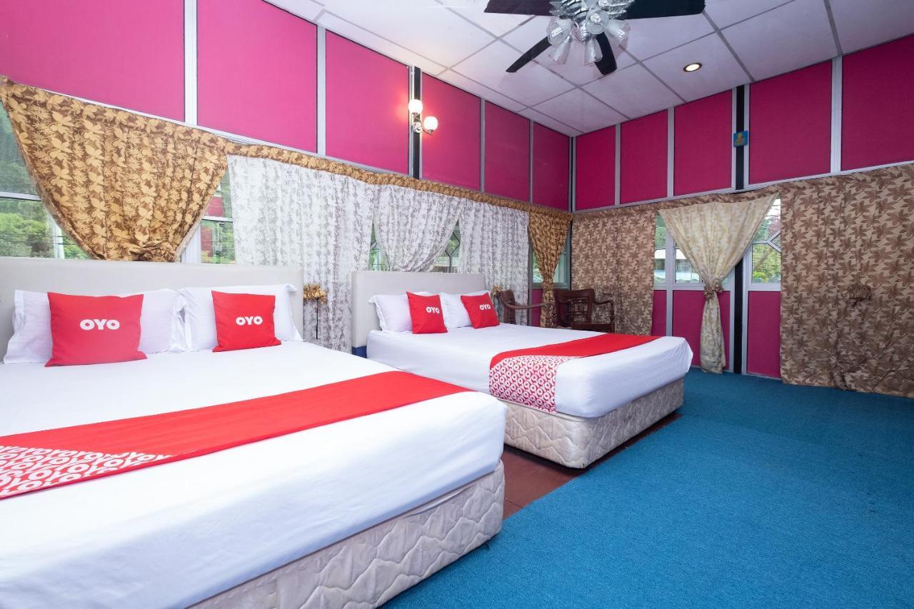 Oyo 89984 Noris Wang Homestay Лумут Екстер'єр фото